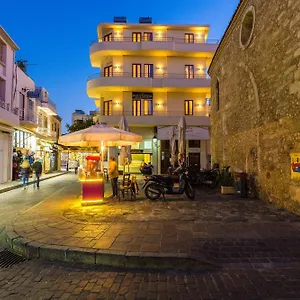 Polyxenia Apartahotel