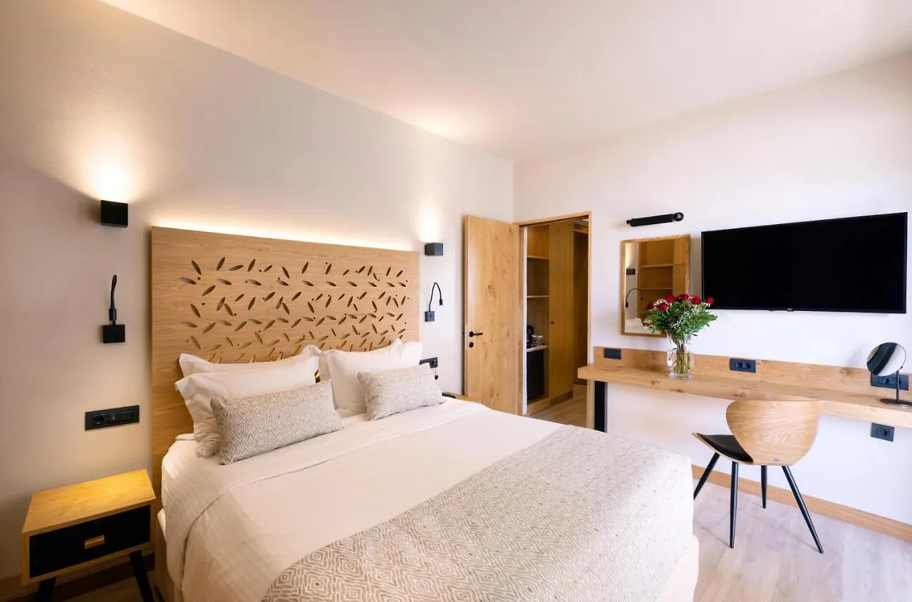 Atlantis Beach Hotel Rethymno  5*, Rethymno (Crete) Greece